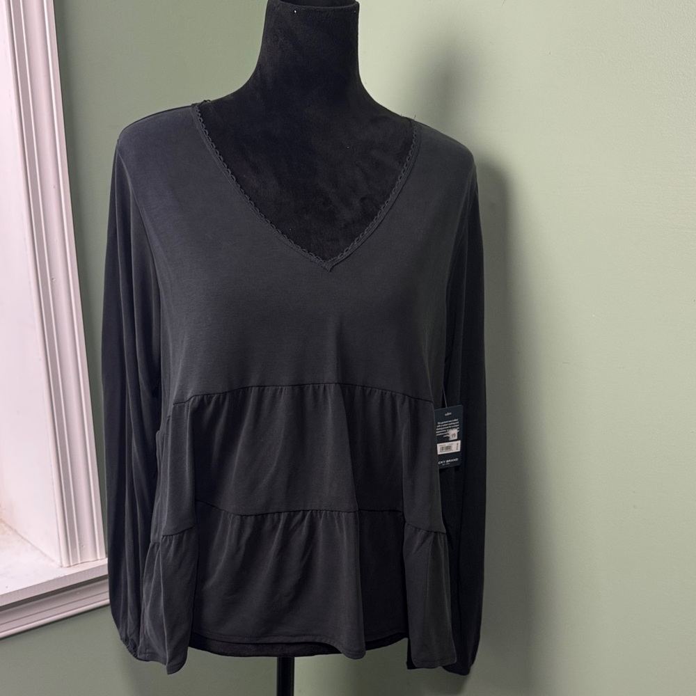 NWT lucky brand black ruffled top large